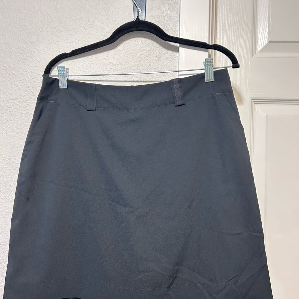 Nike Women's Black Golf Skirt
